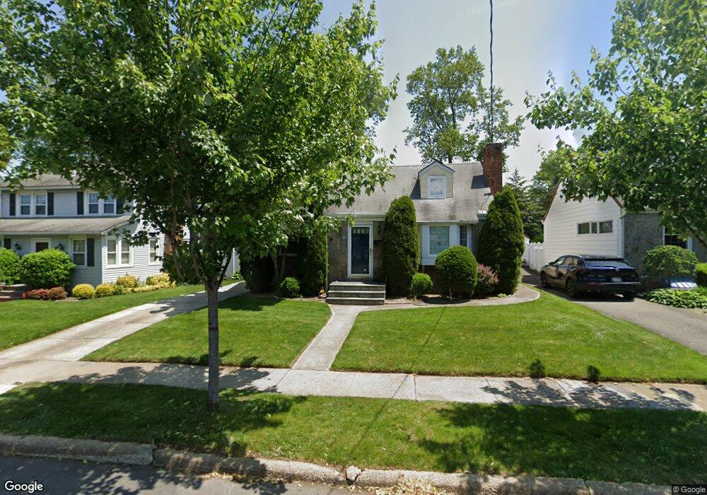 94 Millington Place, Mineola, NY 11501 - photo 1