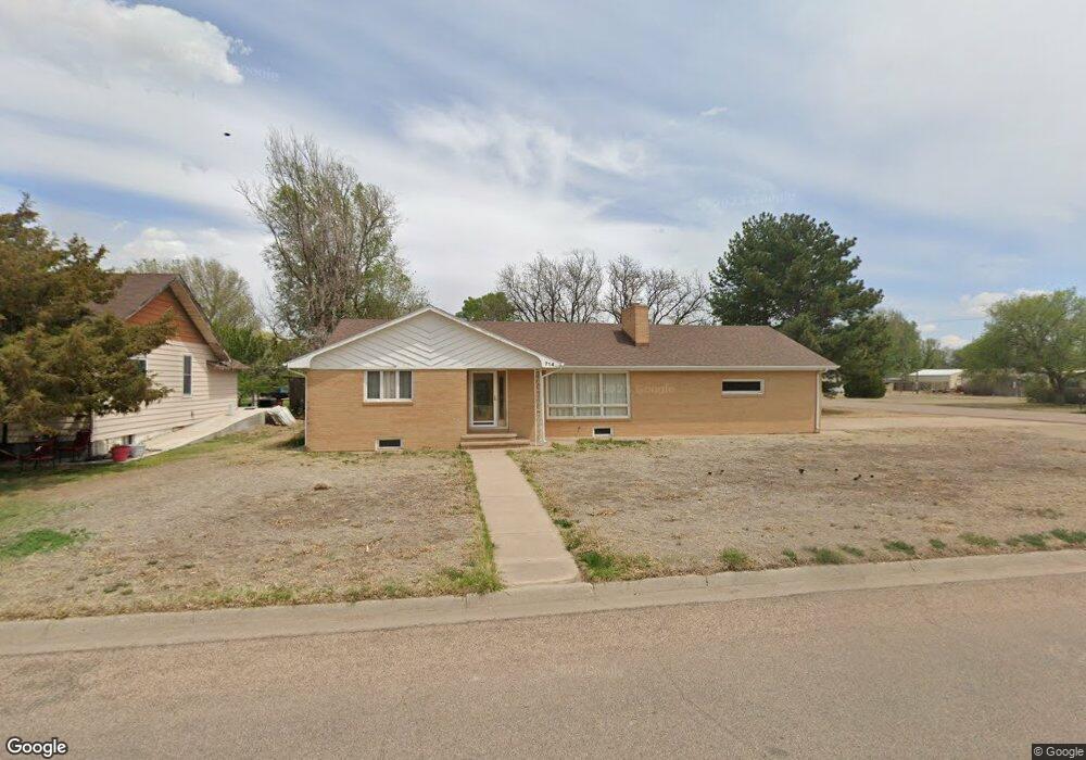714 S Polk St, Hugoton, KS 67951 - photo 1