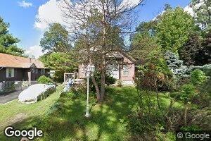 4814 Parkview Dr, McCullom Lake, IL 60050
