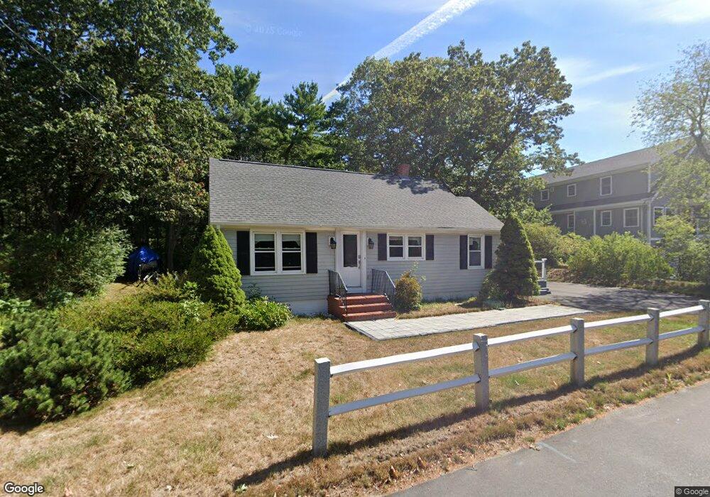 716 Sagamore Ave, Portsmouth, NH 03801 - photo 1