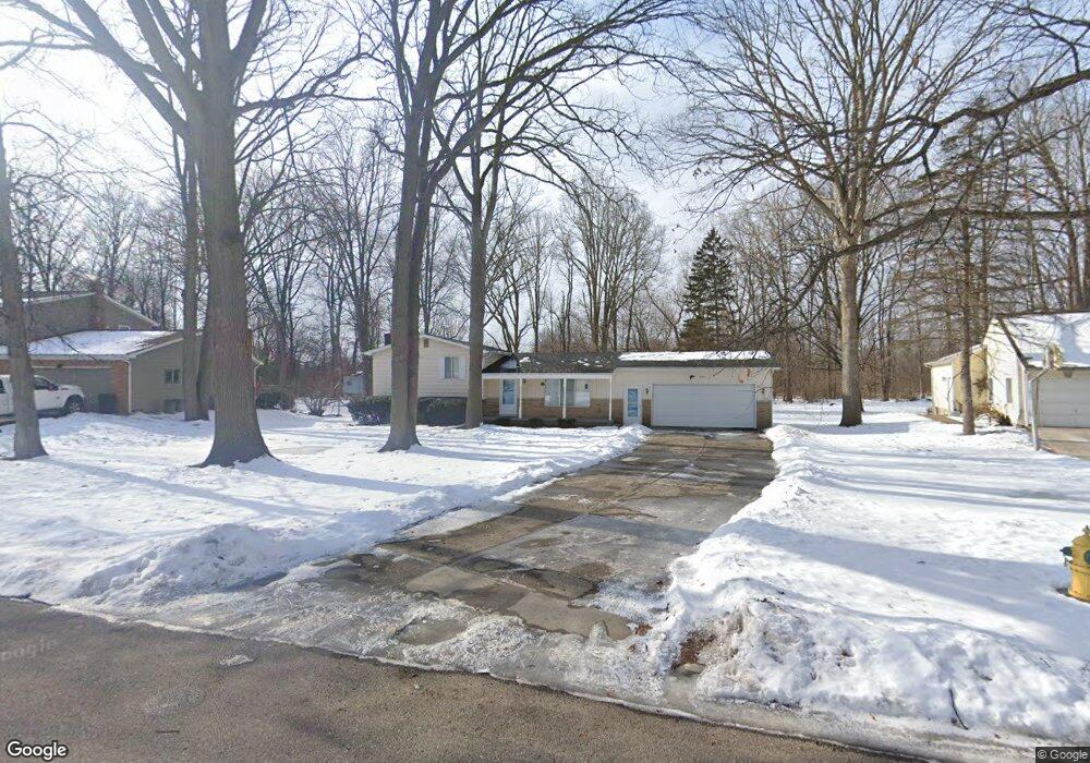 2247 Holly Tree Dr, Davison, MI 48423 - photo 1