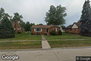 605 8th St, Durant, IA 52747