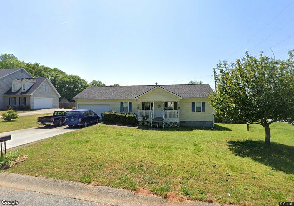 901 Oakview Dr unit 1, Winder, GA 30680 - photo 1