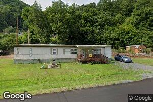 5804 Country Rd, Cyclone, WV 24827