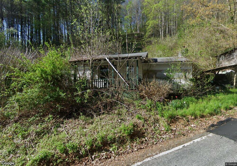 537 Bradford Rd, Burnsville, NC 28714 - photo 1