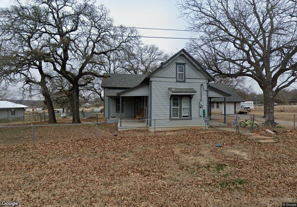 620 Arvel Cir, Azle, TX 76020 - photo 1