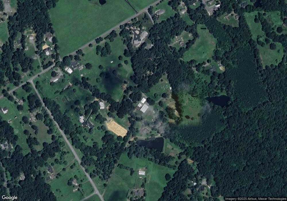 17500 Waterloo Rd, Amissville, VA 20106 - photo 1