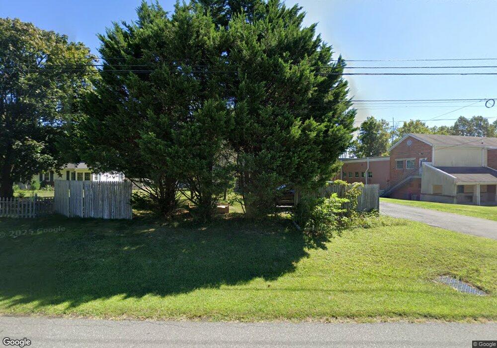 584 Salem Church Rd, Newark, DE 19702 - photo 1