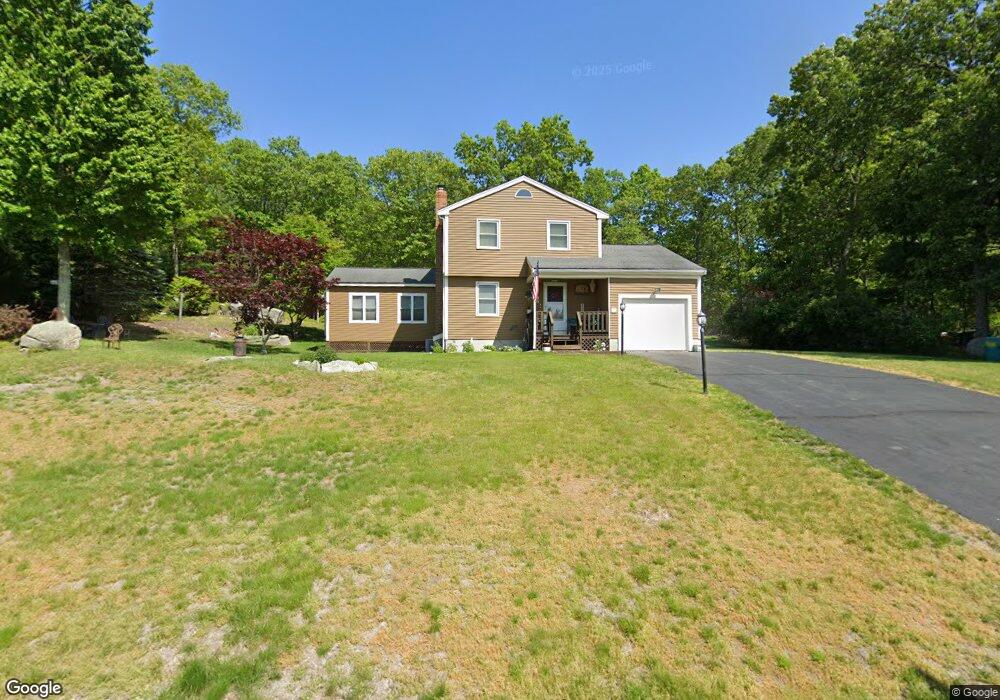 69 Lake St, Uxbridge, MA 01569 - photo 1