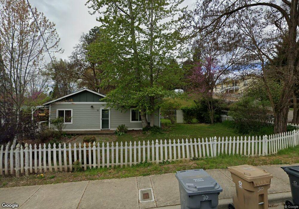 24 SW Eastern Ave, Grants Pass, OR 97526 - photo 1