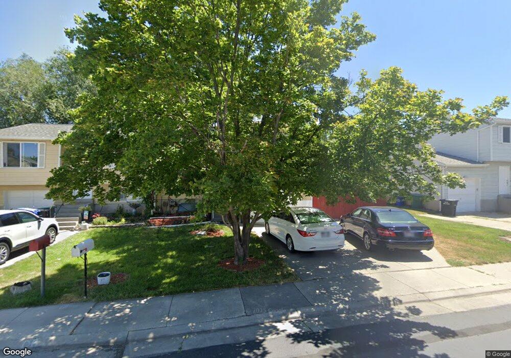 8833 Cedar Cir, West Jordan, UT 84088 - photo 1