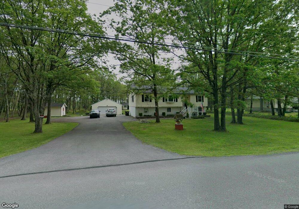 1301 Grand Mesa Dr, Effort, PA 18330 - photo 1