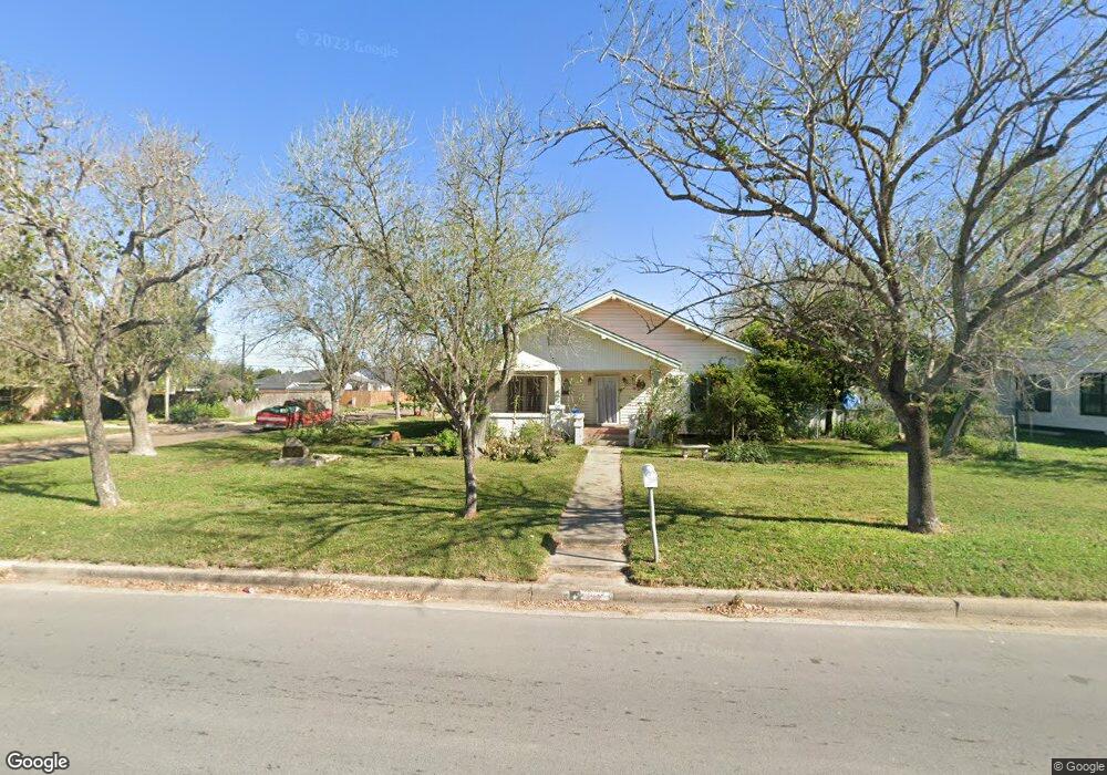 216 N 11th St, Donna, TX 78537 - photo 1