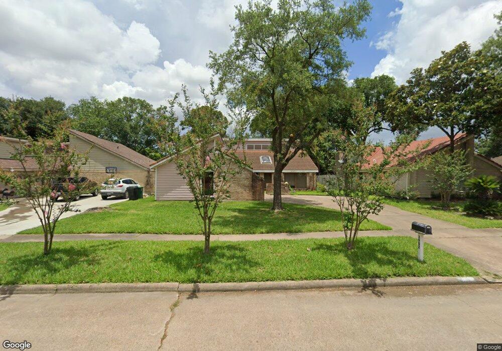 3902 Saratoga Dr, Houston, TX 77088 - photo 1