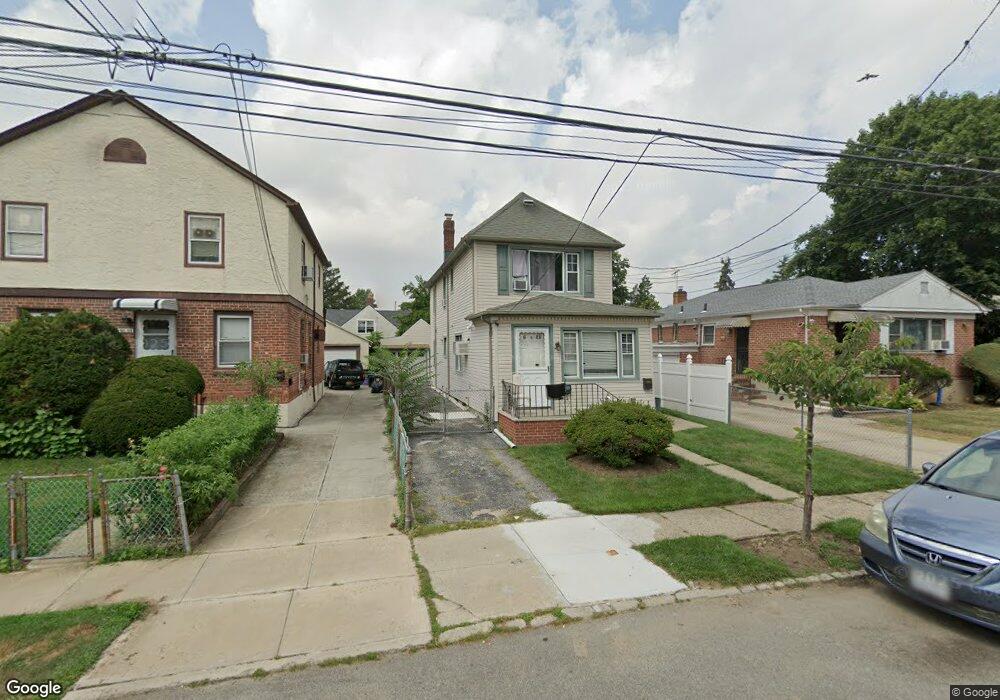 4620 159th St, Flushing, NY 11358 - photo 1