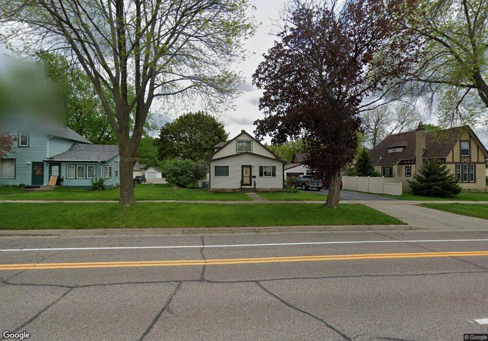 1207 N Broad St, Mankato, MN 56001 - photo 1