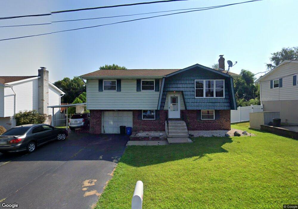 30 Circle Dr, Hanover Township, PA 18706 - photo 1