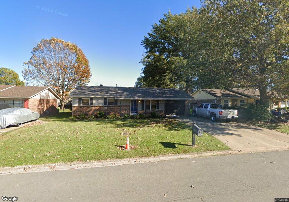 1704 N Spring St, Stuttgart, AR 72160 - photo 1