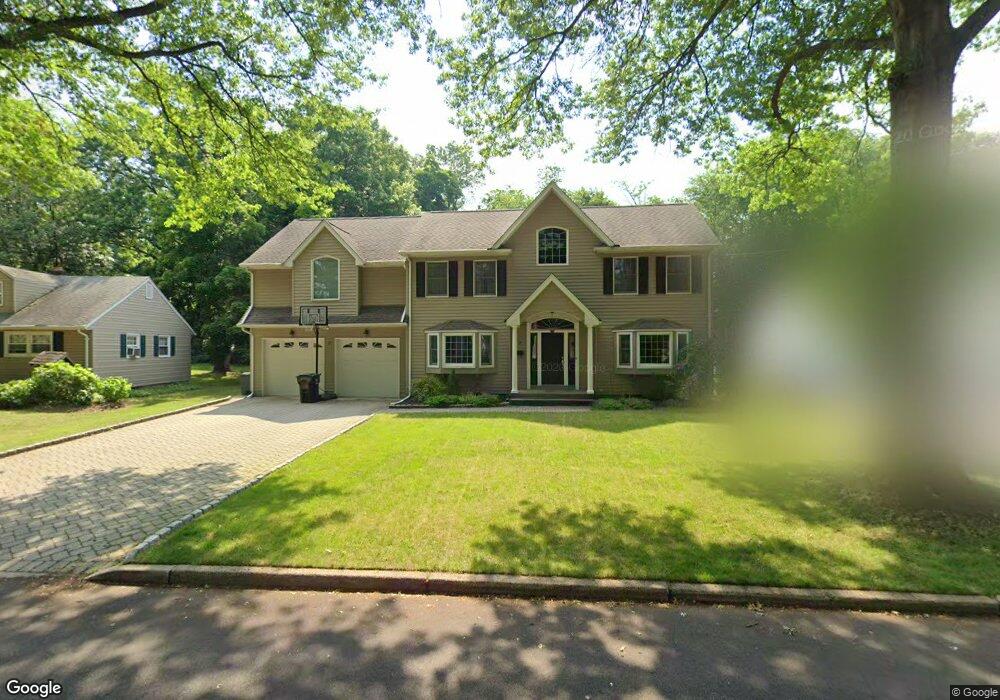 52 Ferndale Rd, Paramus, NJ 07652 - photo 1