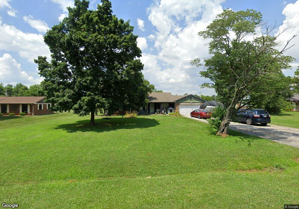 804 Rustic Ln, Whiteland, IN 46184 - photo 1