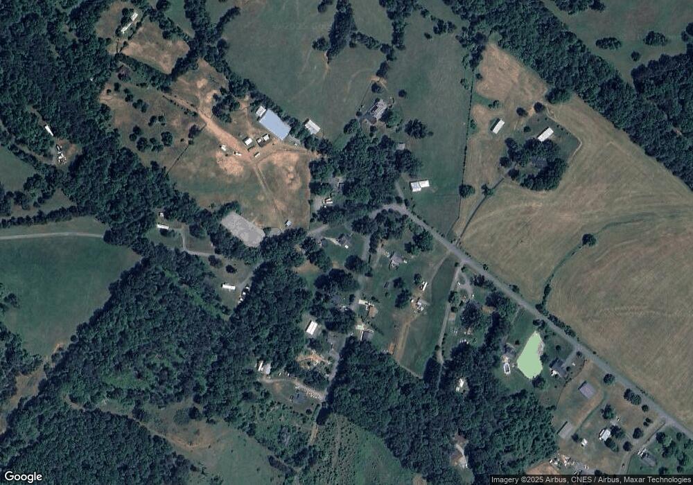 566 Sam Durrer Rd, Ruckersville, VA 22968 - photo 1