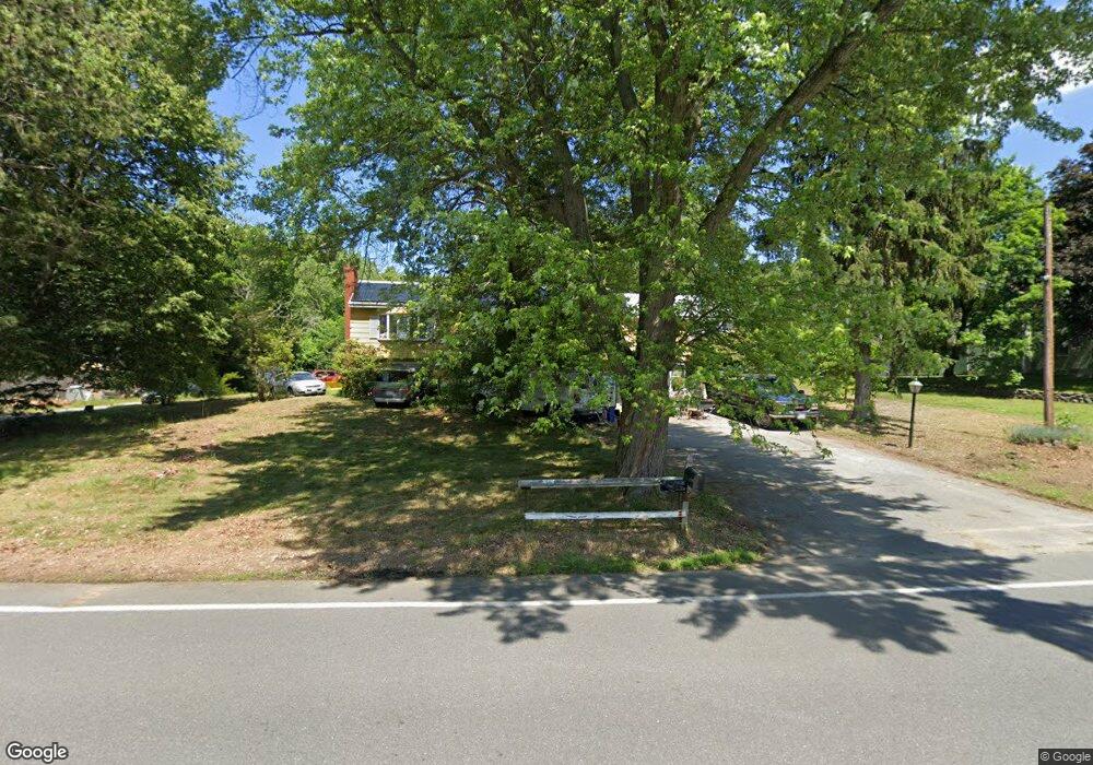 1199 Hildreth St, Dracut, MA 01826 - photo 1