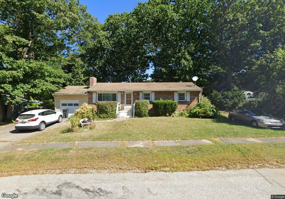 24 Mariette Dr, Portsmouth, NH 03801 - photo 1