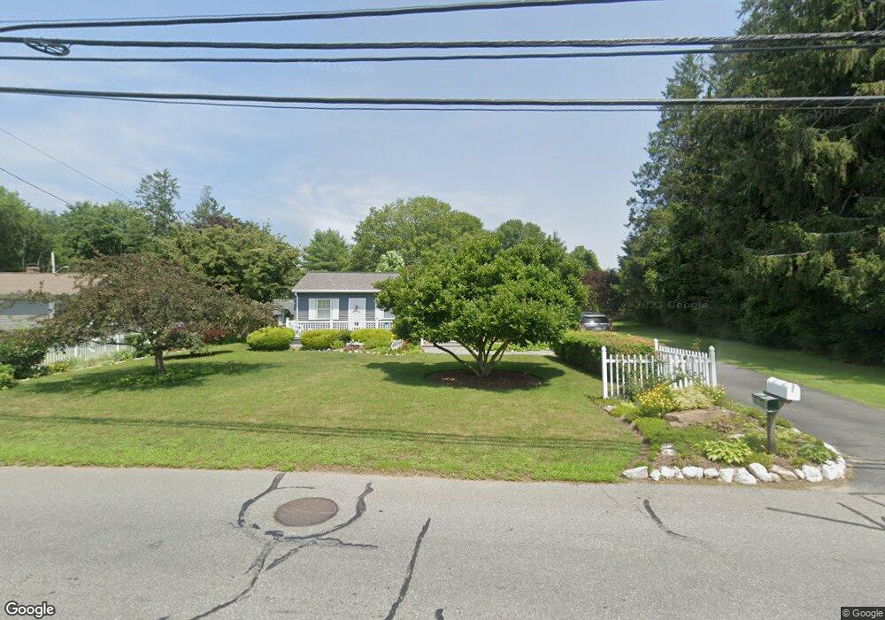 437 Russells Mills Rd, South Dartmouth, MA 02748 - photo 1