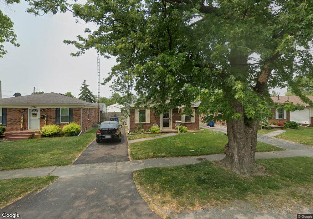 4707 Edgemont Rd, Toledo, OH 43611 - photo 1