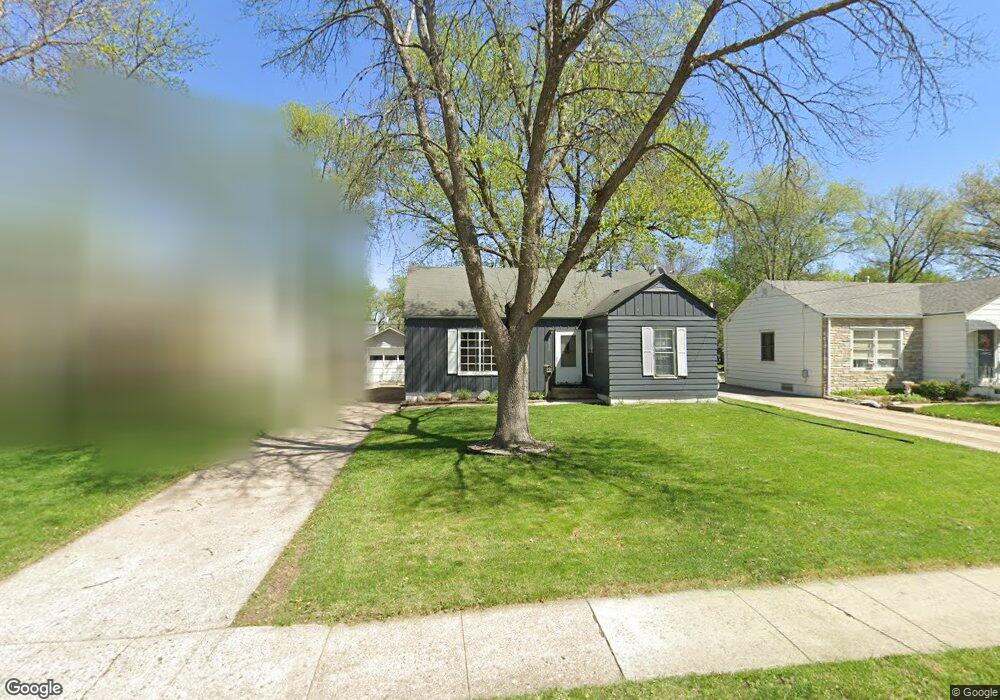 2019 56th St, Des Moines, IA 50310 - photo 1