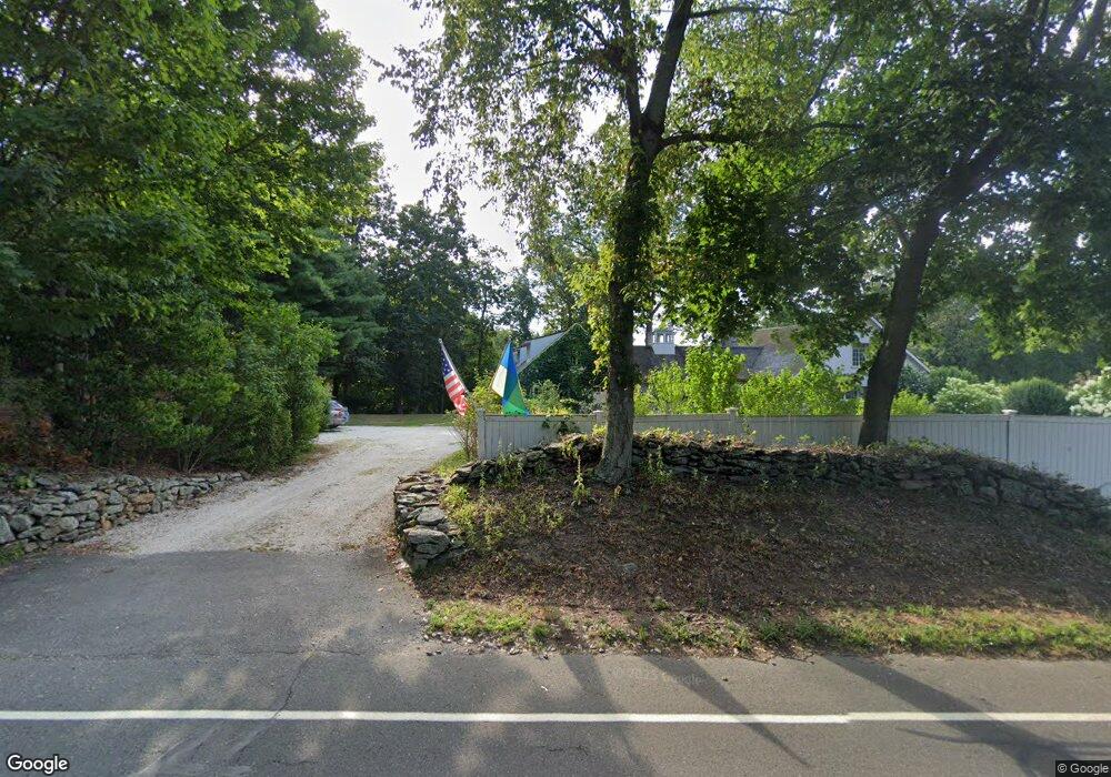 190 Cross Hwy unit Front apt., Westport, CT 06880 - photo 1