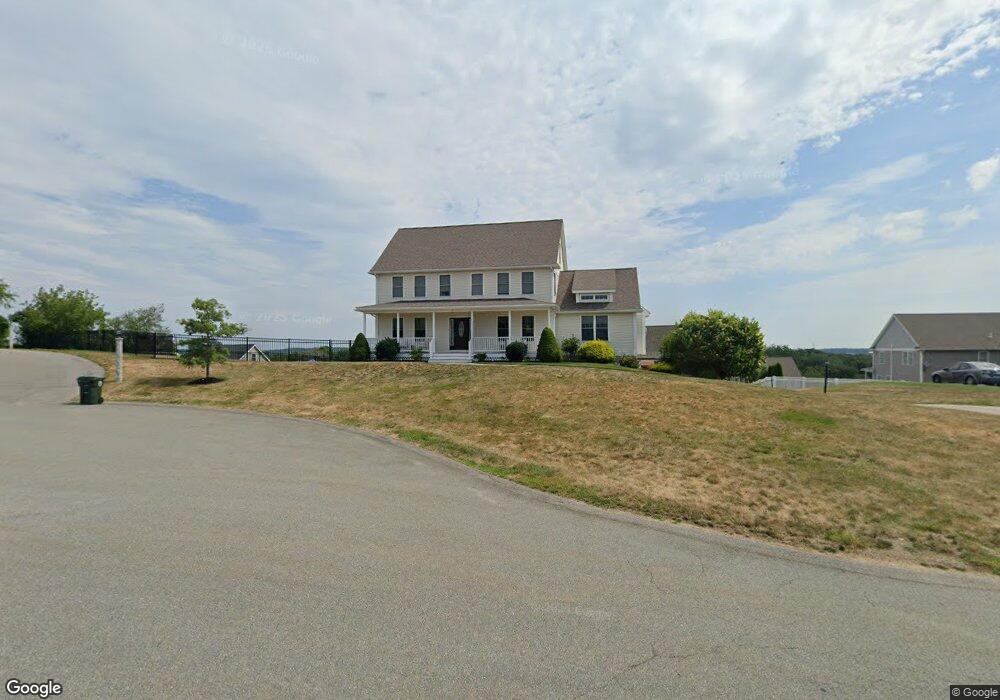 5 Hilltop Rd, Danvers, MA 01923 - photo 1