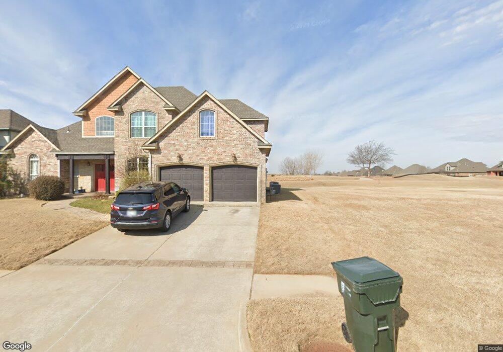 4304 Spyglass Dr, Norman, OK 73072 - photo 1