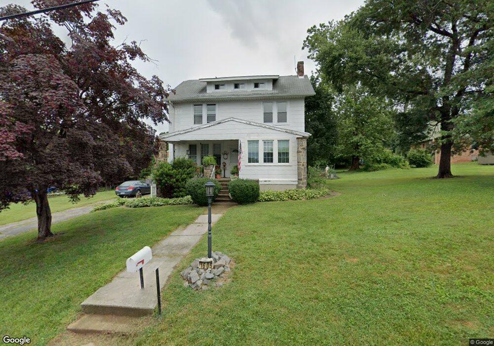 1605 Woodside Ave, Halethorpe, MD 21227 - photo 1