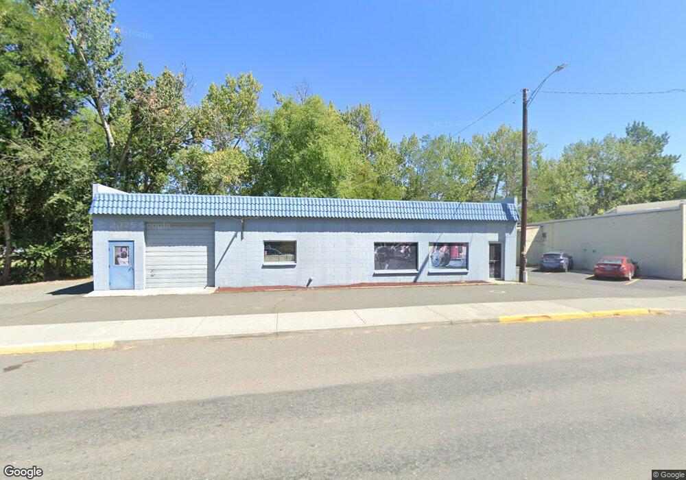 437 W Main St, John Day, OR 97845 - photo 1