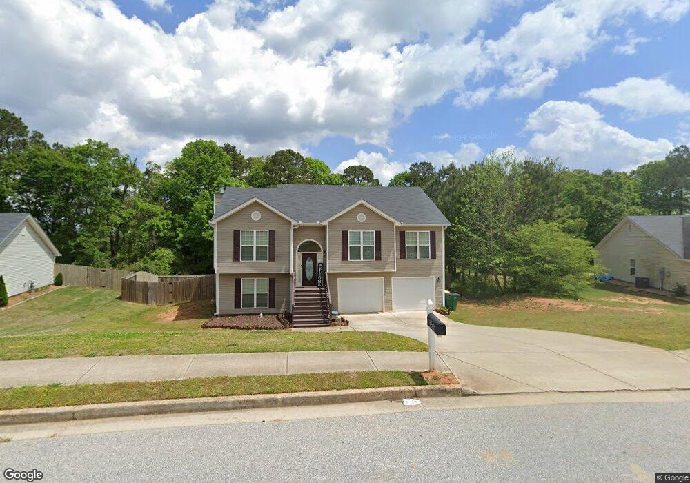 565 Embassy Walk, Winder, GA 30680 - photo 1