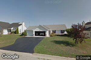 620 Valley View Dr, Pecatonica, IL 61063