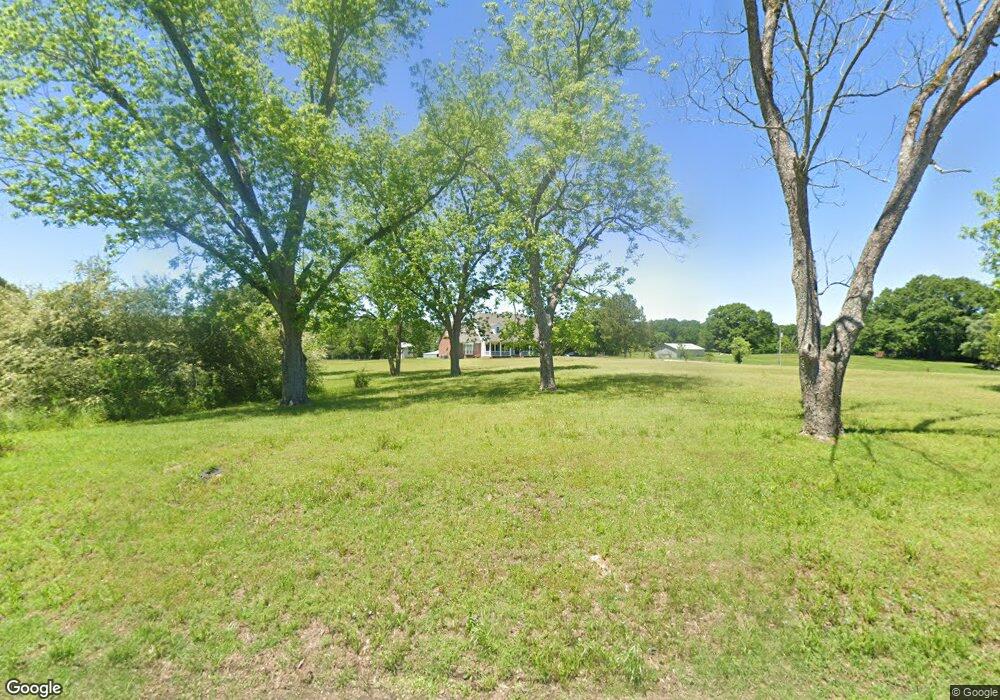 2095 Mill Creek Rd, Laurel, MS 39443 - photo 1