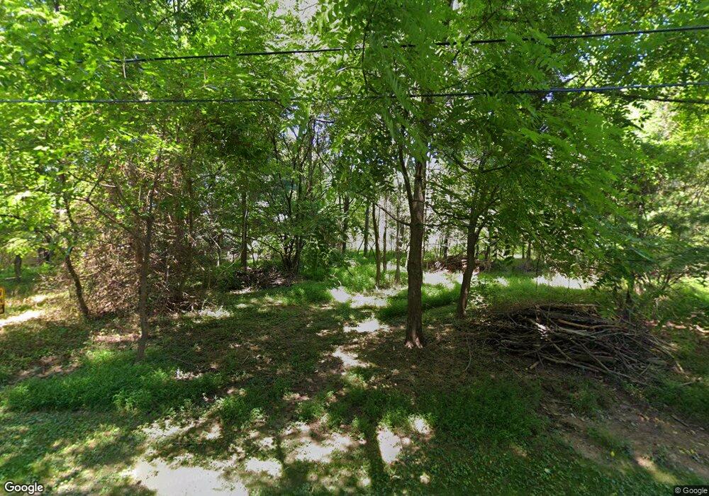 210 Heil Rd, Silver Spring, MD 20905 - photo 1