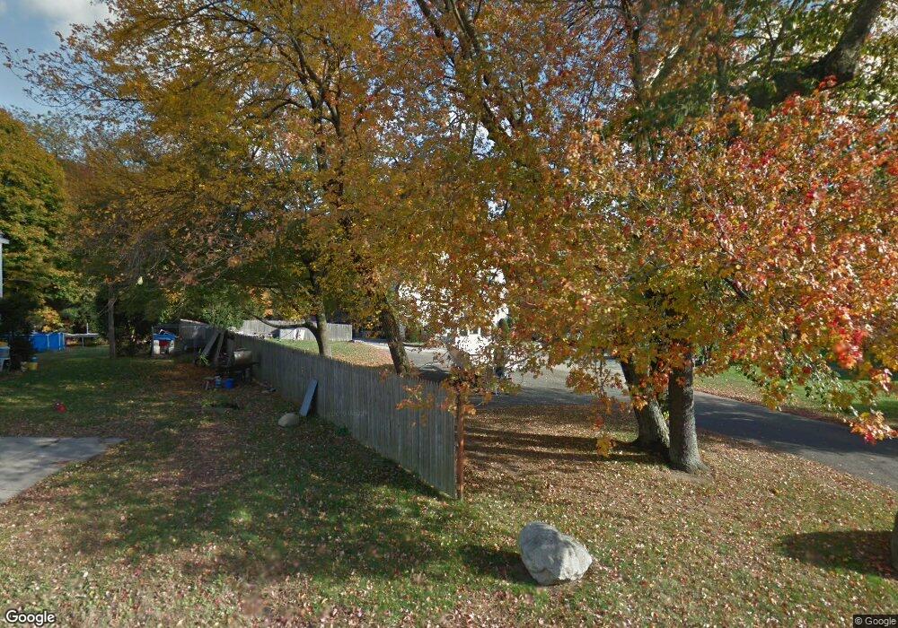 30 Raymond St, Franklin, MA 02038 - photo 1