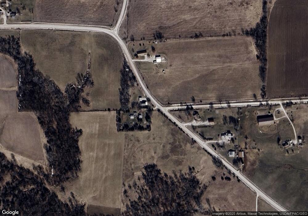 3310 56th Street Trail, Center Point, IA 52213 - photo 1