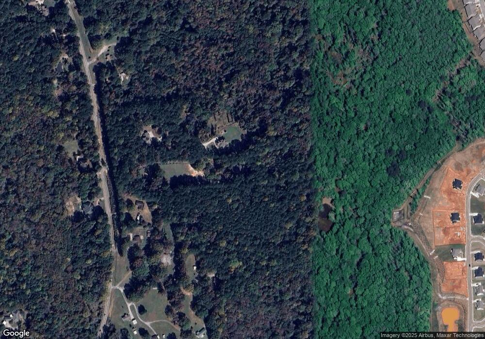 385 Minix Rd, Sharpsburg, GA 30277 - photo 1