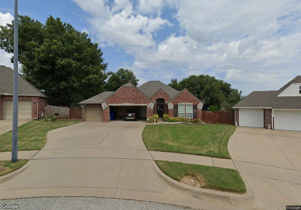 1812 E Kent St, Broken Arrow, OK 74012 - photo 1