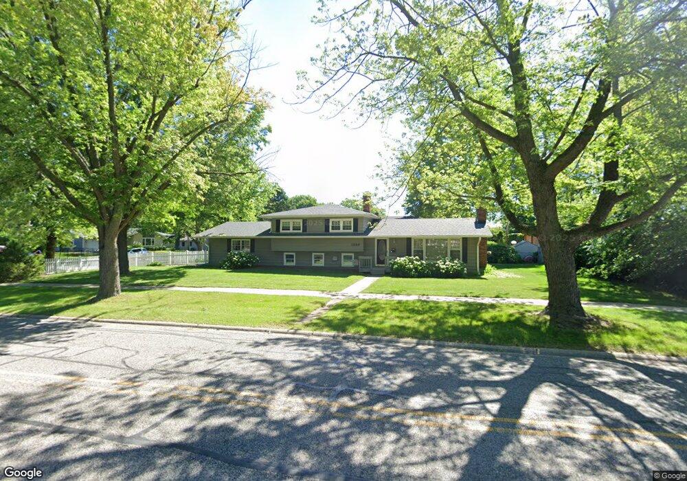 1244 Olympus Dr, Naperville, IL 60540 - photo 1