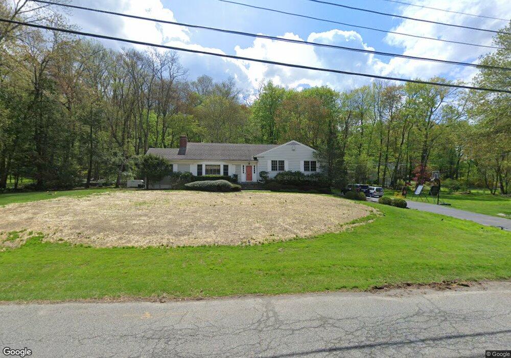 2 Chappaqua Mountain Rd, Chappaqua, NY 10514 - photo 1