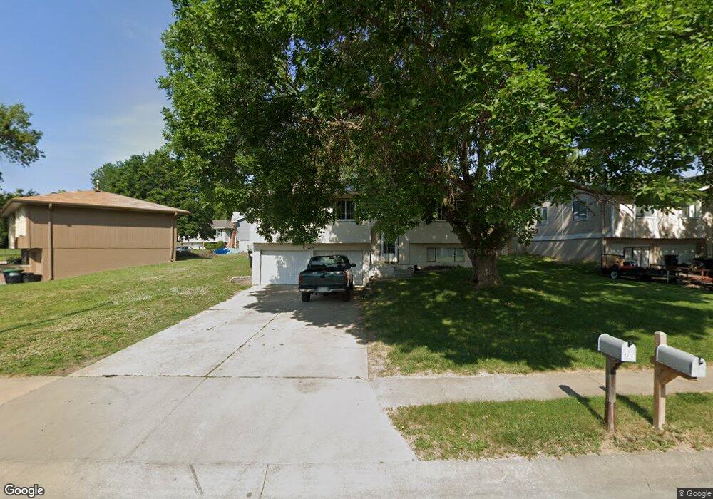 5012 N 129th St, Omaha, NE 68164 - photo 1