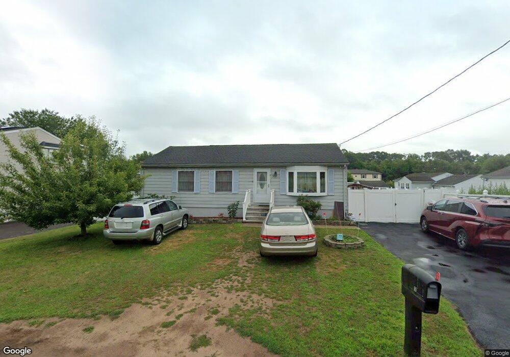 9 Bretton St, East Haven, CT 06512 - photo 1