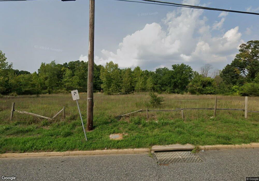 5800 Sandy Spring Rd, Laurel, MD 20707 - photo 1