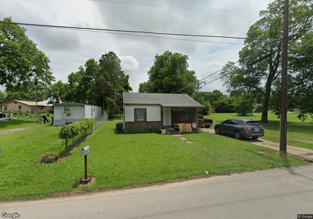 722 4th Ave SE, Ardmore, OK 73401 - photo 1