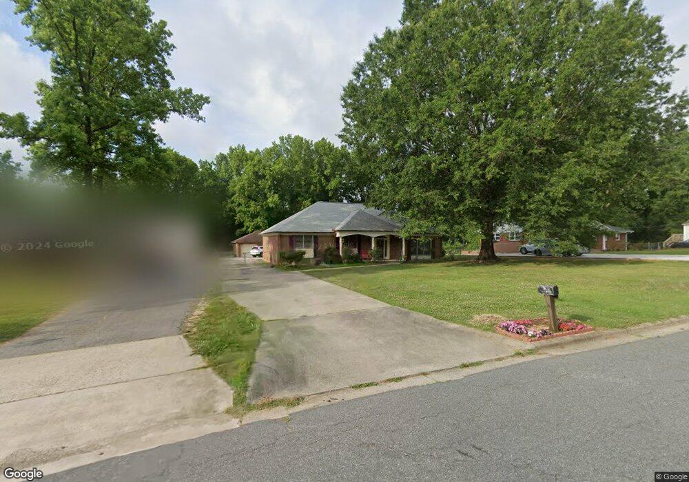 1919 Murrayhill Rd, Greensboro, NC 27403 - photo 1